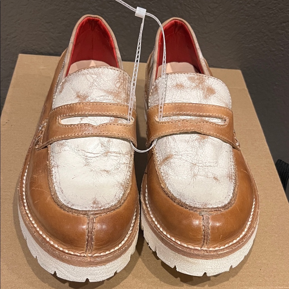 BED|STU Two-Tone Tan and Metallic Cream Leather Loafers